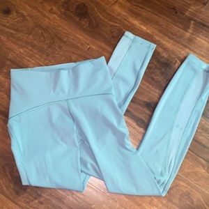 Size 2 Lululemon Leggings Train Time 7/8